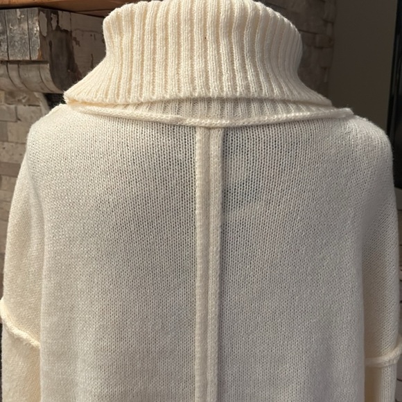 New in cream cozy turtleneck sweater drop shoulder long sleeve raw seam rib hem - Picture 9 of 16